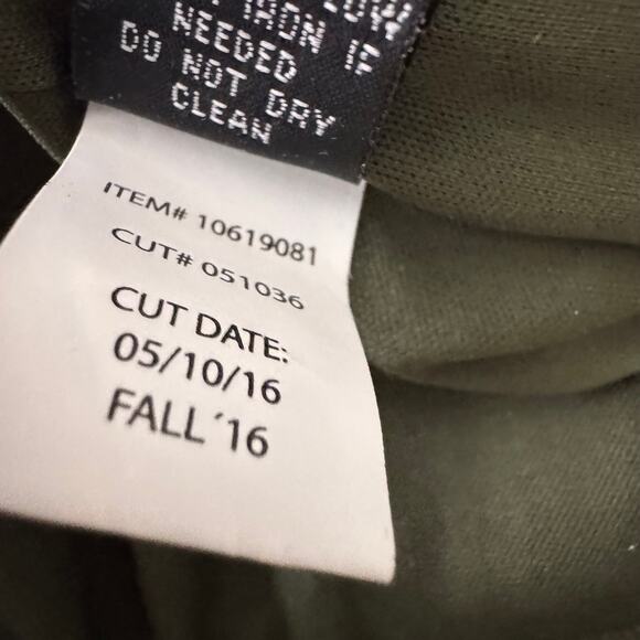 Torrid Nylon Jersey Bomber Olive  Jacket Size 2X - Picture 10 of 10